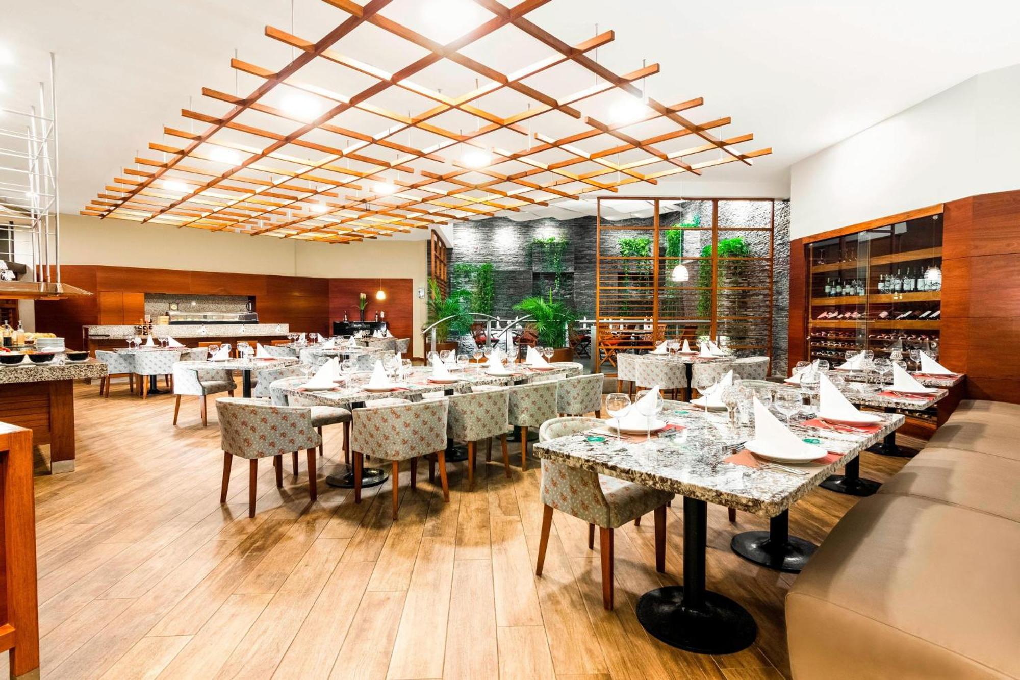 Hotel Sheraton 5*